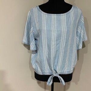 *BB DAKOTA* Light Blue x White Striped Tie-Front Blouse Size Large